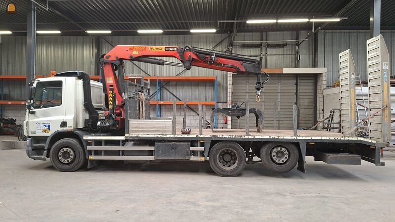 DAF 75.250 2009 Bakwagen met 20 ton meter kraan