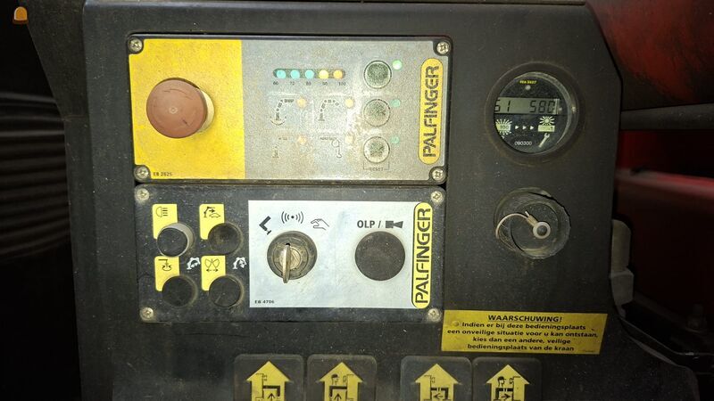 DAF 75.250 2009 Bakwagen met 20 ton meter kraan